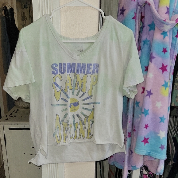 Aerie Graphic Asymmetrical Top, Medium - Picture 1 of 4